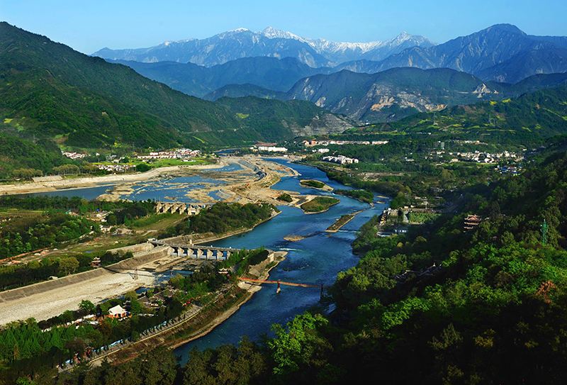 都江堰到成都怎么坐车