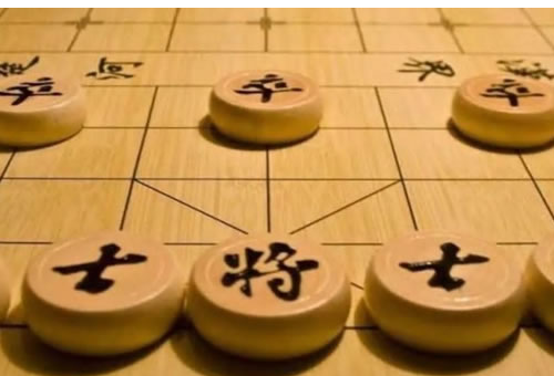 中国象棋有多少个棋子？每个象棋各是什么名字。