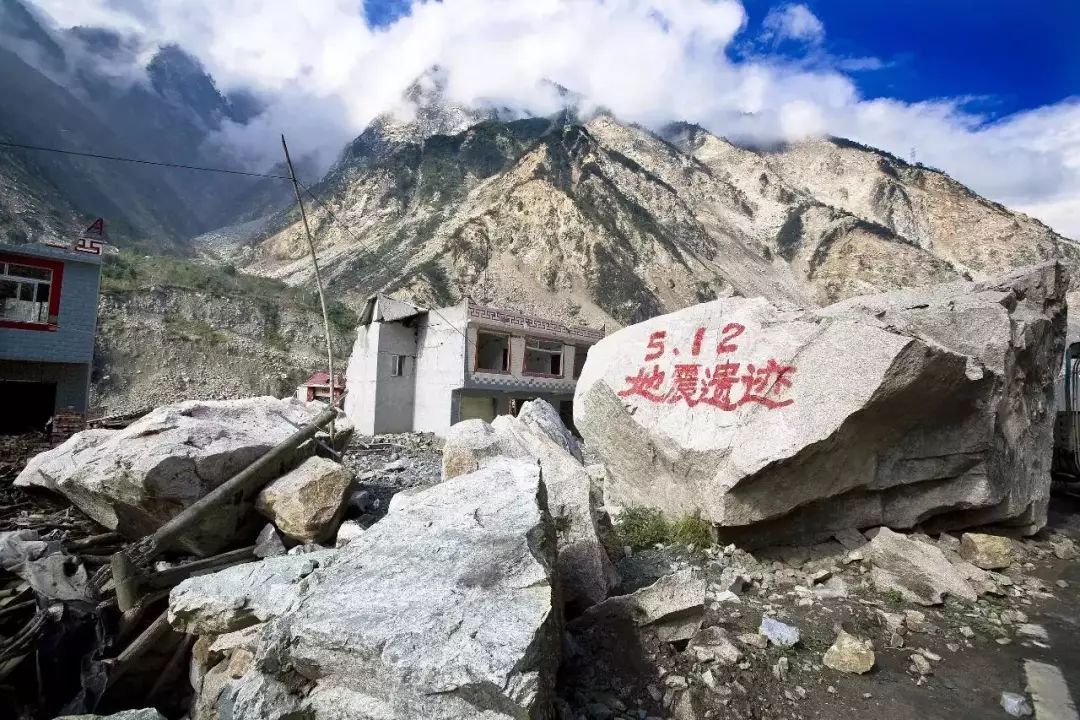 汶川地震到底死了多少人