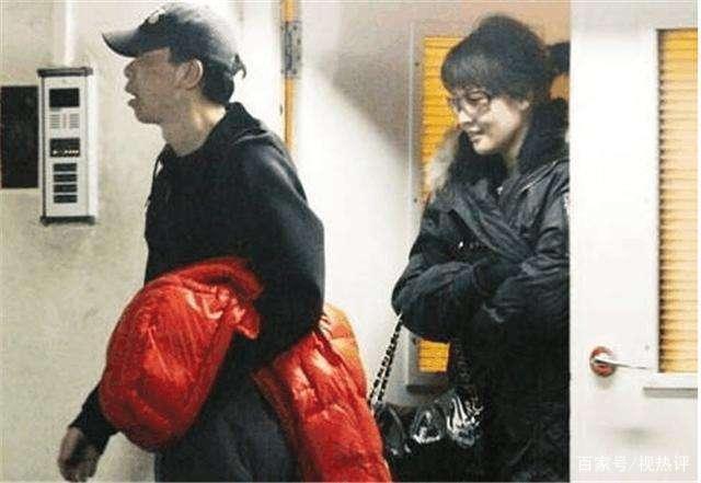 与冯小刚夜宿8小时，徐帆留下一声鄙夷，沈星如今怎么样了？