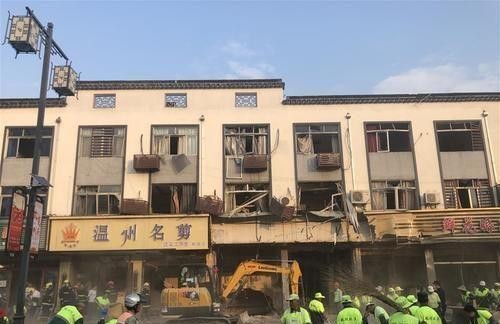 无锡小吃店爆炸致9死10伤，被爆炸波及的商铺该如何理赔？