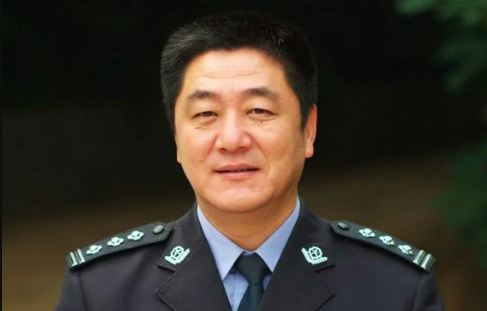 王宏琪警官年龄多大，就这个问题