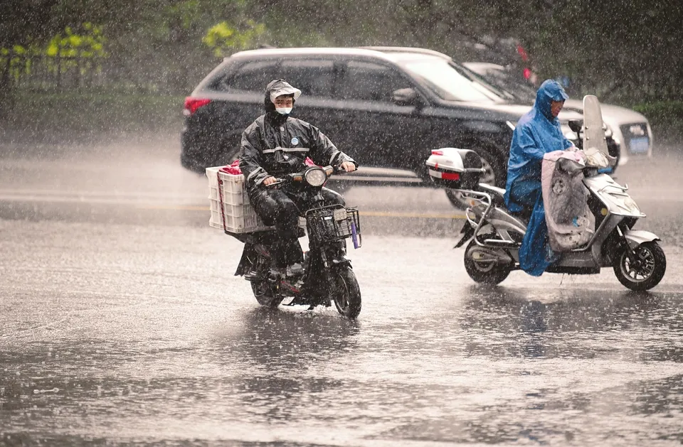 暴雨预警颜色等级分别有哪些？