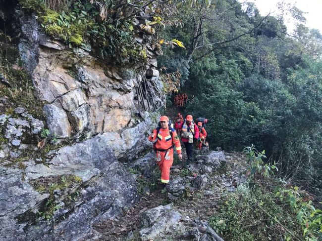 解密哀牢山搜救，搜救人员在搜救过程中遭遇了哪些困难？